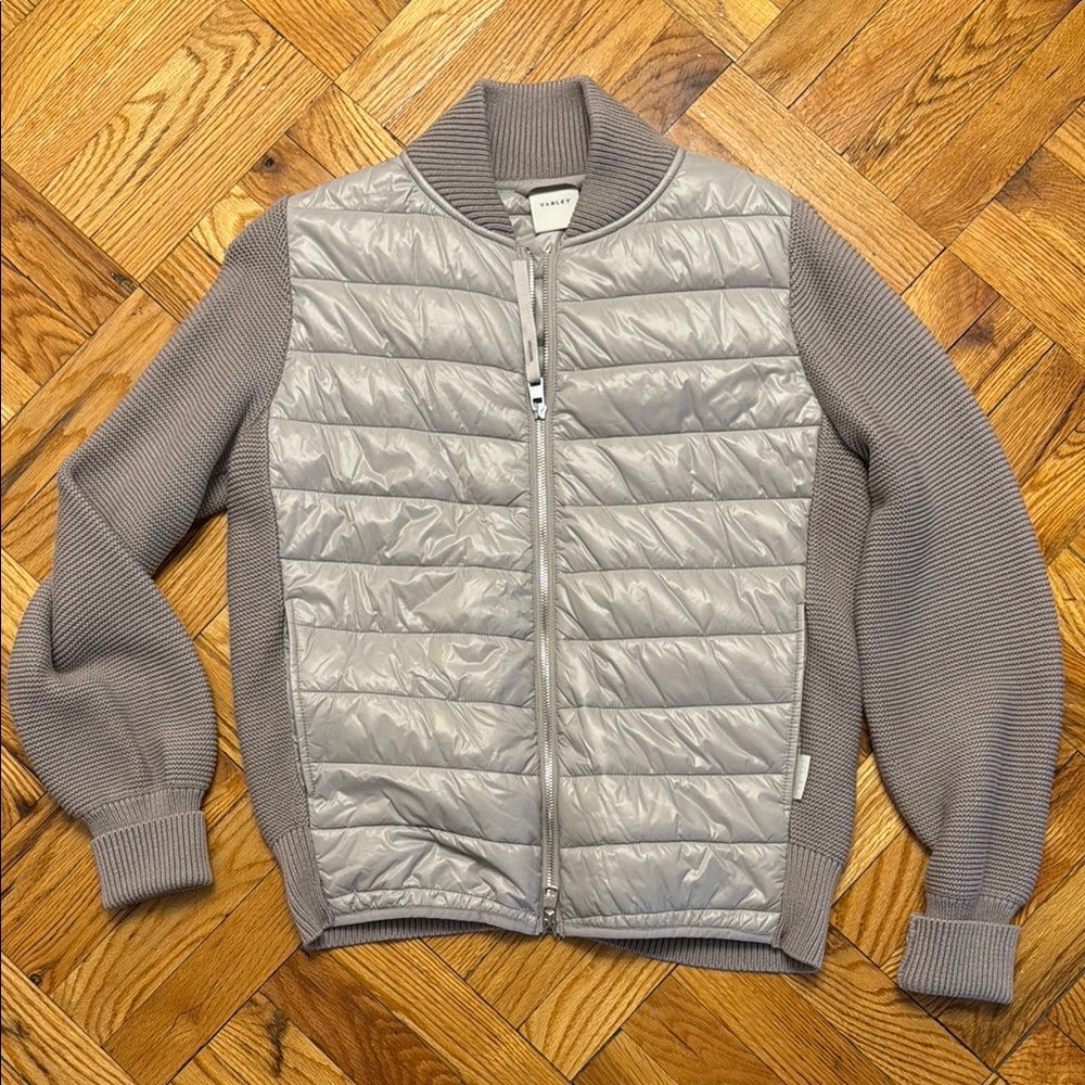 Varley Gray Quilted Bomber Jacket with Knit Sleeves